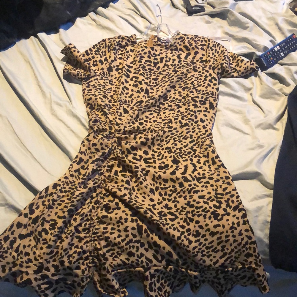 Misguided cheetah print flowly/ tight dress